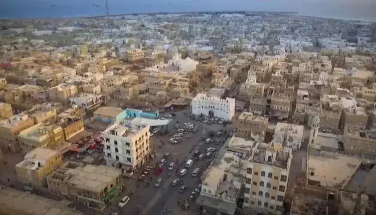 مذبحة قبلية في المكلا تسفر عن 14 بين قتيل وجريح