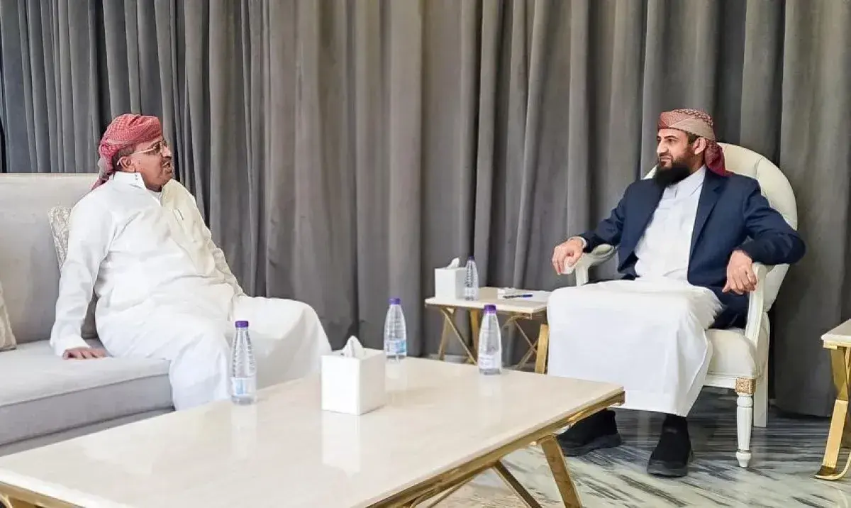 المحرمي: البيضاء جبهة محورية.. والدولة ماضية حتى إ...