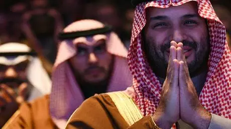 ولي عهد السعودية يحثّ ترامب على التهدئة ويعرب عن ق...