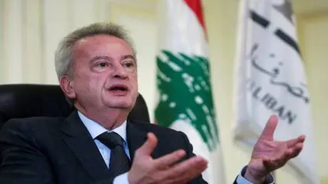 لبنان.. نقل رياض سلامة إلى سجن رومية وسط إجراءات م...