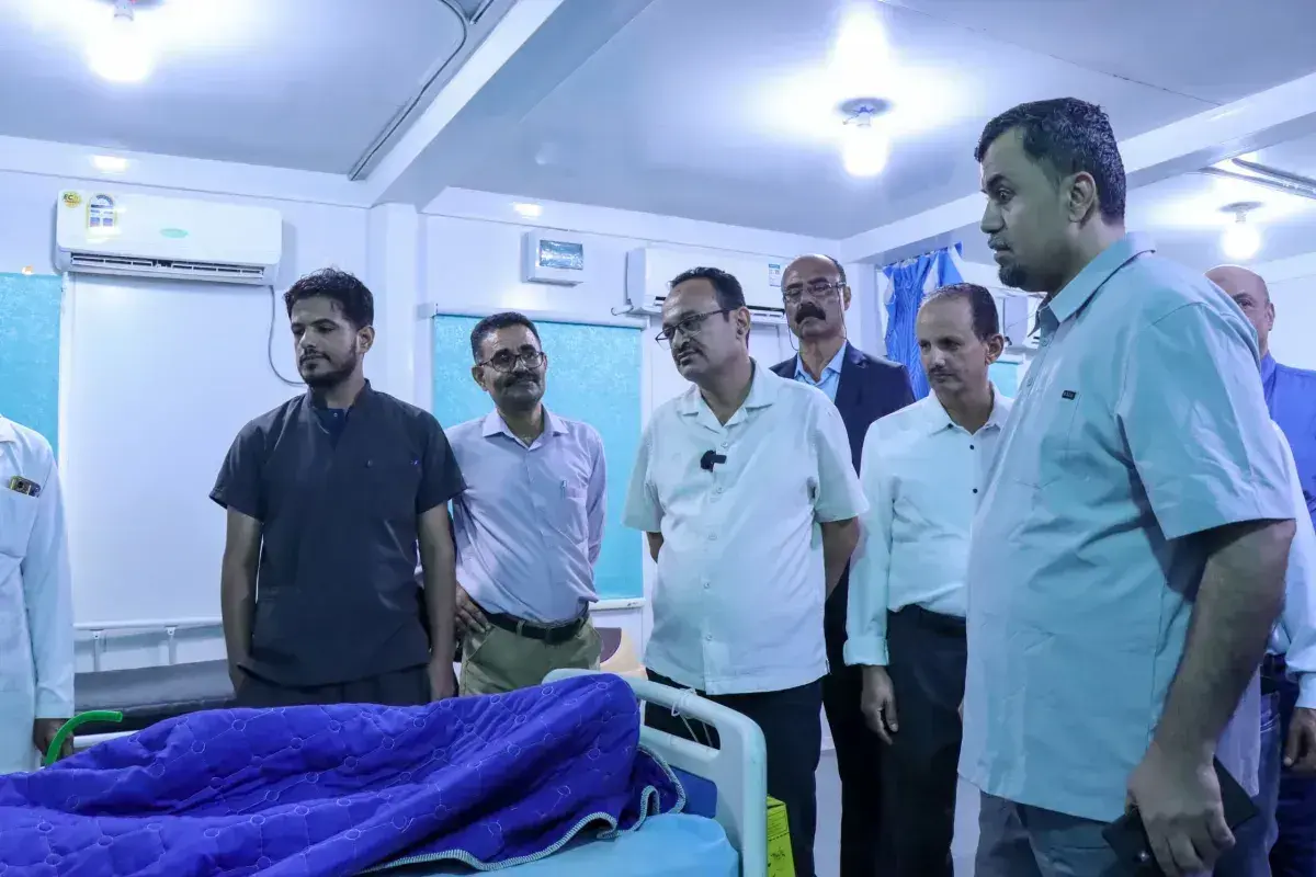 مدير صحة تعز يشيد بجاهزية مستشفيات المخا الميدانية...