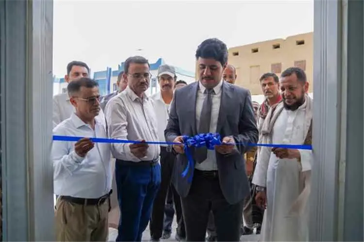 جابر بن جبهة مدير عام فرع شركة النفط بوادي حضرموت...