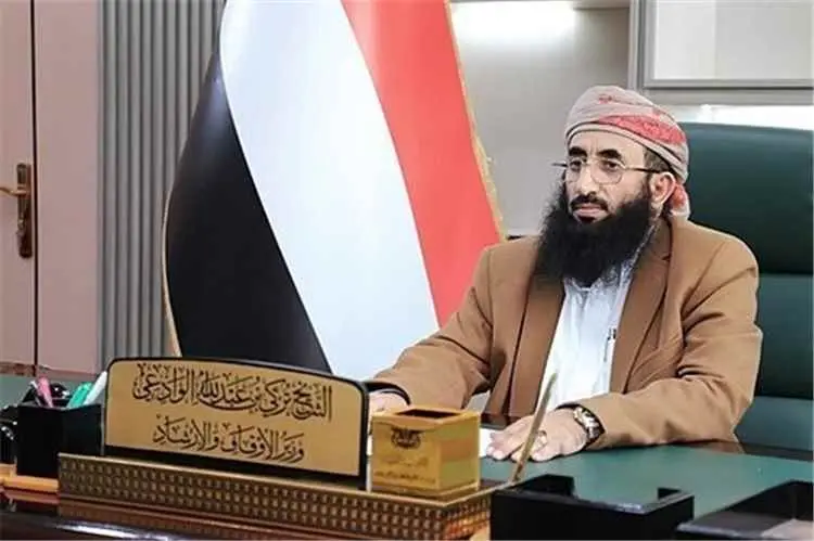 وزير الأوقاف والإرشاد يؤكد أهمية الدعاء لولاة الأم...