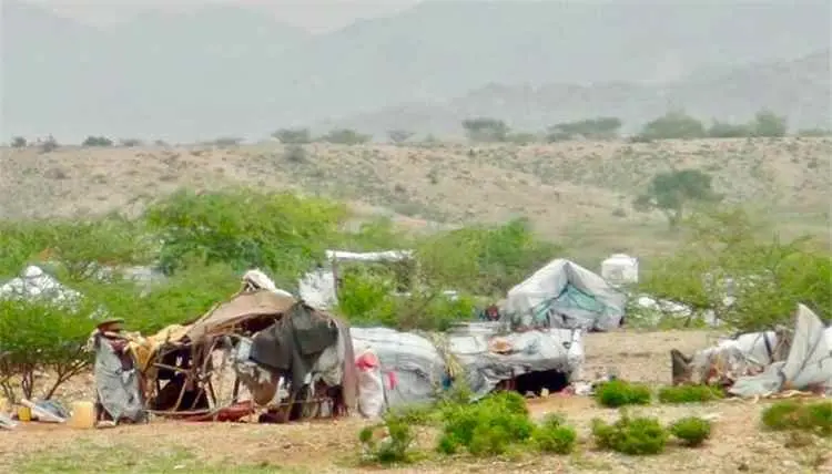 مقتــ ـل شخصين وإصابة آخرين بانفجـ ـــار قنبلة داخ...