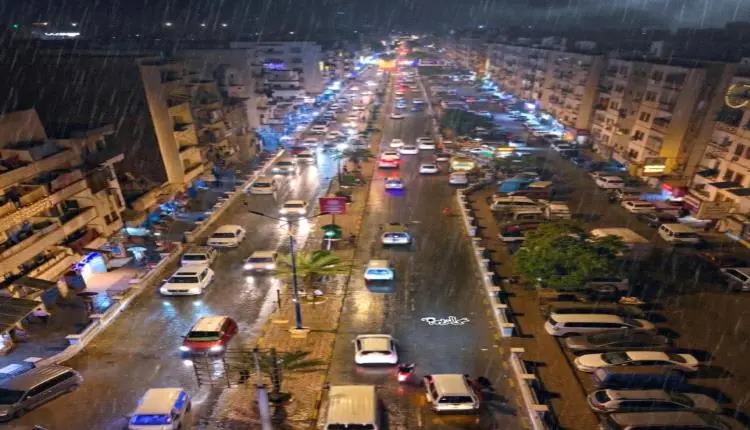 الأرصاد الجوية تحذّر من أمطار رعدية على عدن وتدعو...