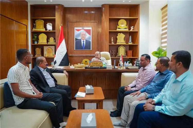 الخنبشي يؤكد أهمية منظمات المجتمع المدني في مساندة...