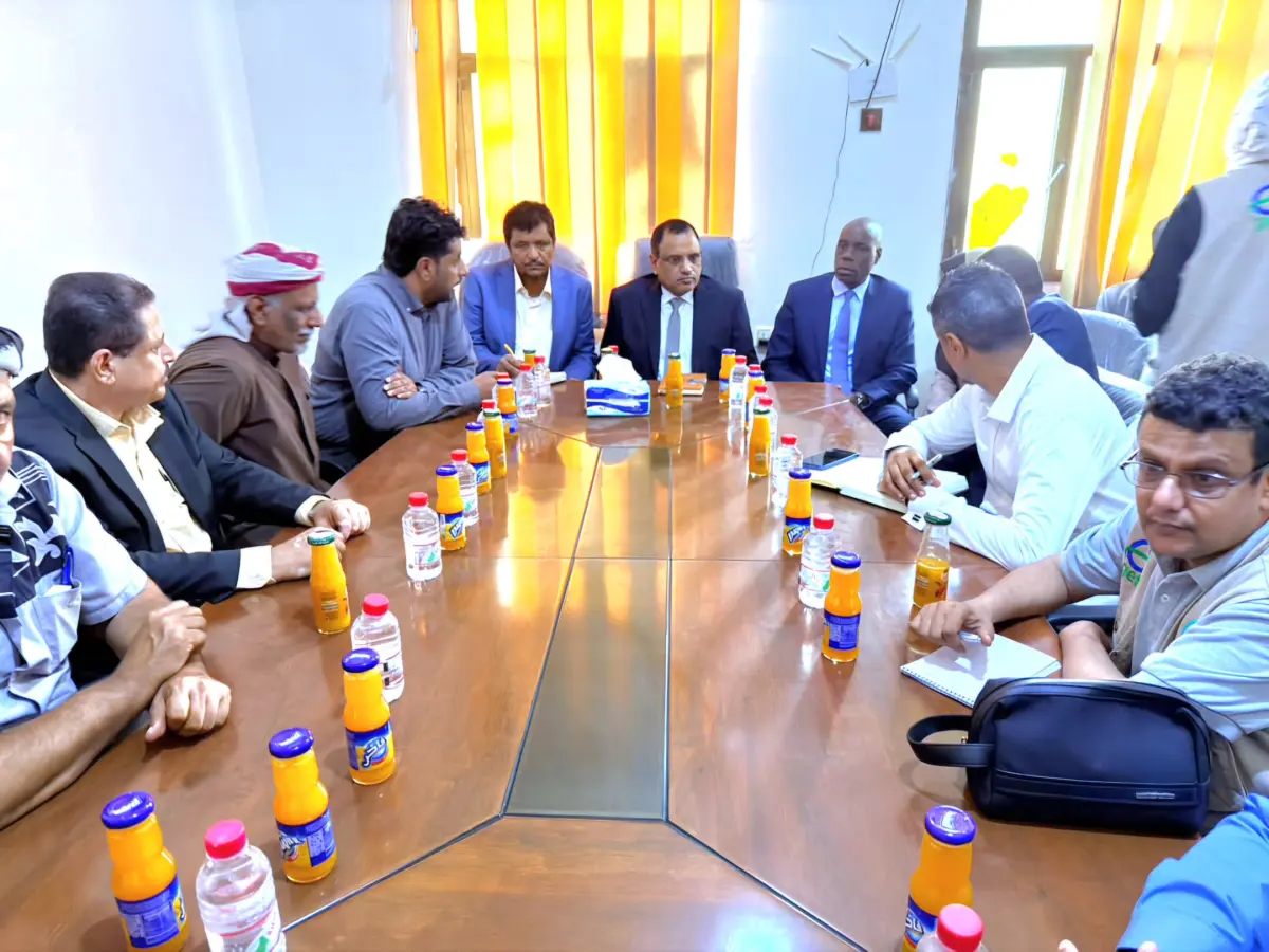 الوزير السقطري يطّلع على احتياجات القطاع الزراعي ف...