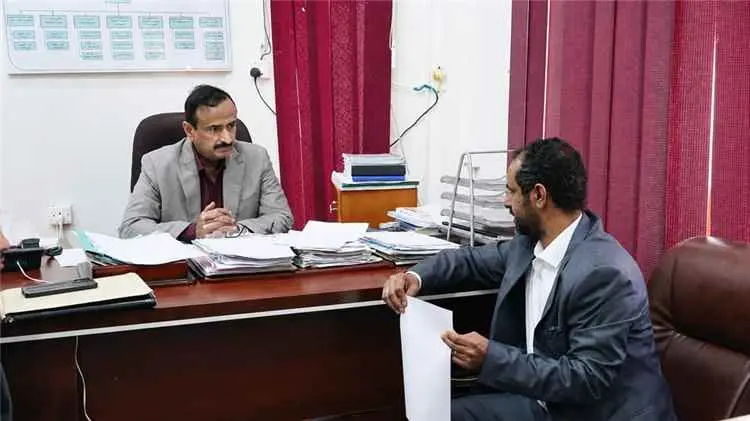 المحافظ بن الوزير يطّلع على مستوى الإنجاز في مشروع...