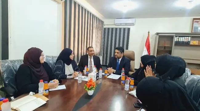 وزير التعليم الفني والتدريب المهني يلتقي برئيسة ال...