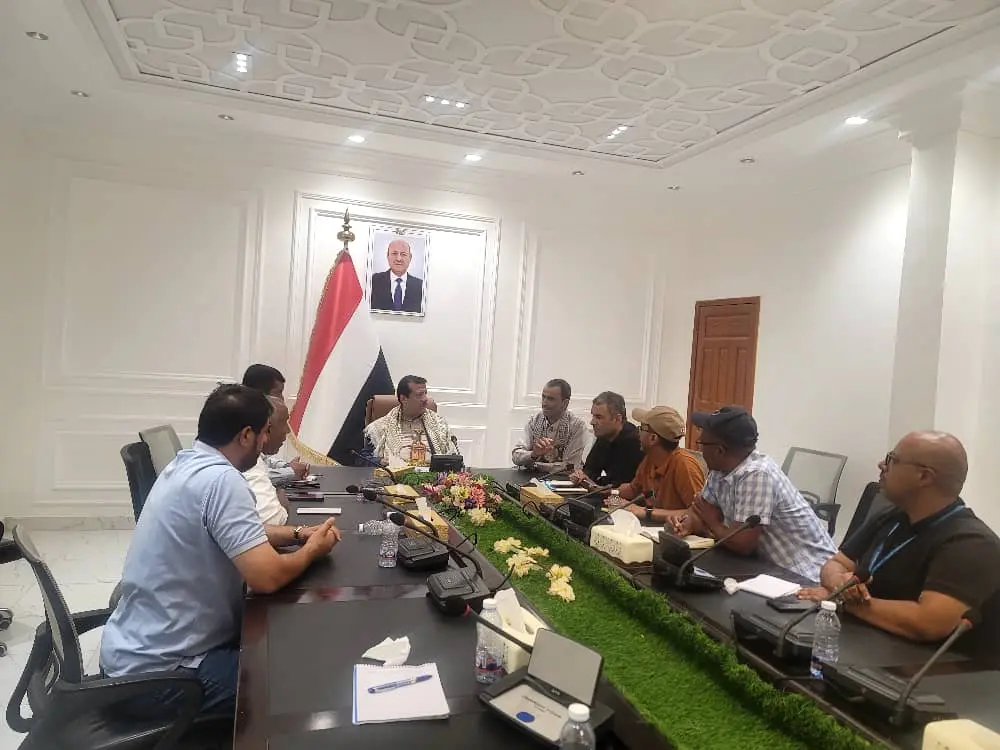 اجتماع تنسيقي في مأرب يناقش إعادة تنفيذ مشروع الاس...