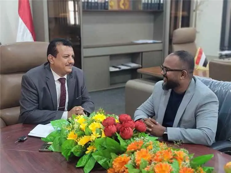 وكيل قطاع المعايير والجودة يلتقي منسق مؤسسة حضرموت...