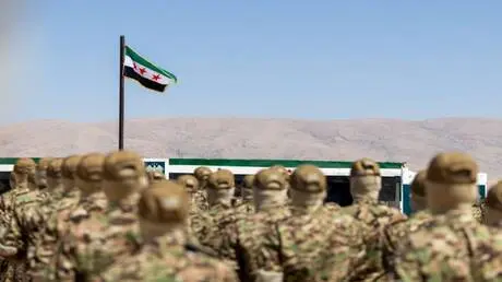 تقارير: الجيش السوري يعلن حالة استنفار على الحدود...