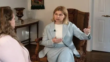 الإفراج عن السفيرة الأوكرانية السابقة في الولايات...