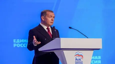 مدفيديف: تجاهل اليابان ذكر دور الولايات المتحدة في...