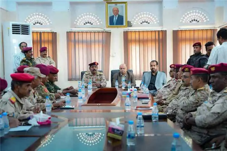 اللجنة الأمنية بحضرموت تدين الهجوم الحوثي على معسك...