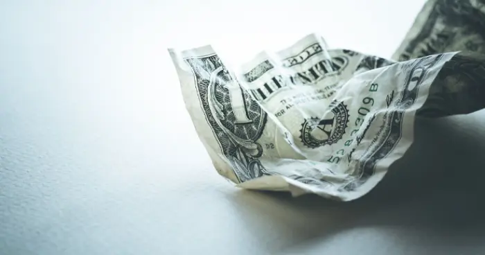 جيه بي مورجان يقدم توقعاته لرفع الفائدة الأمريكية...