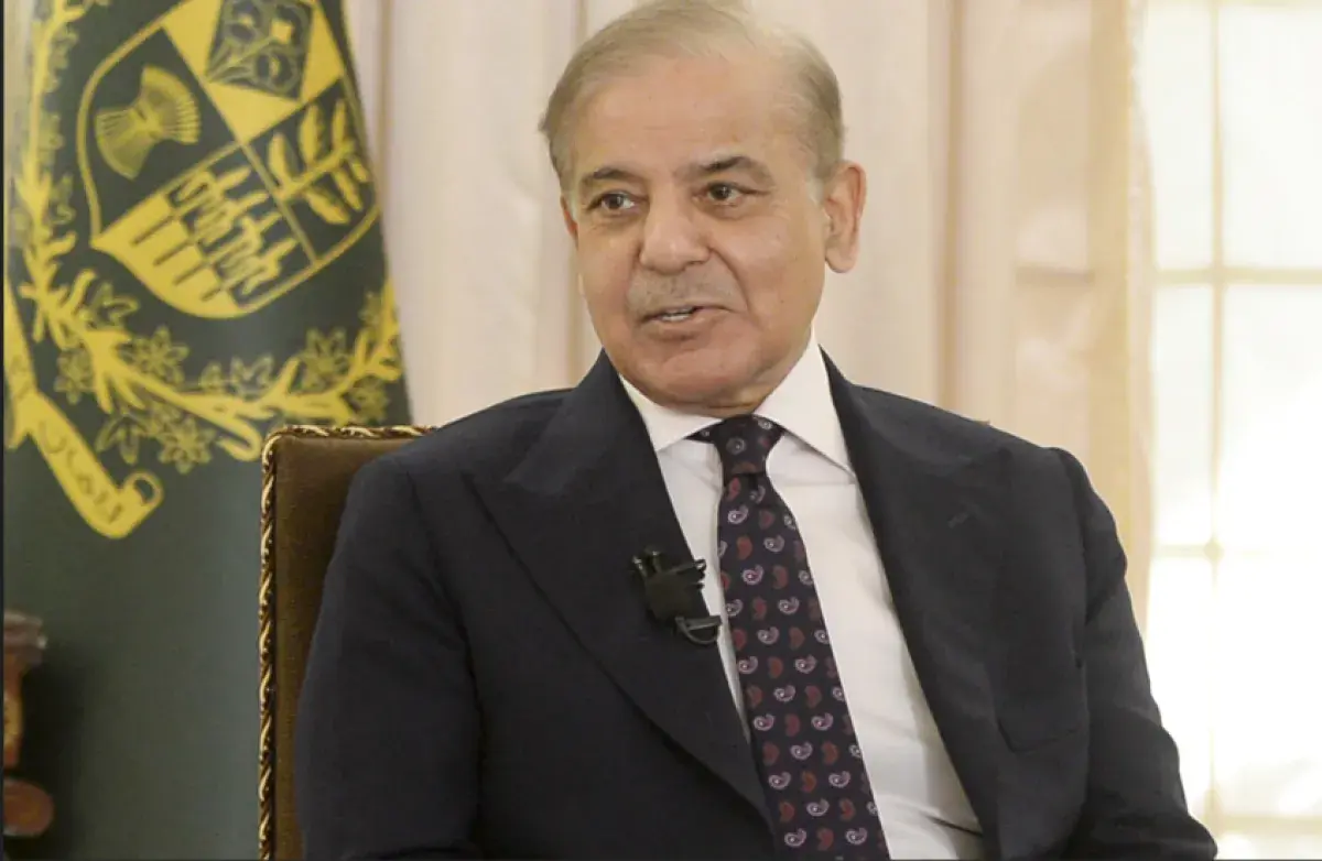 رئيس وزراء باكستان: اتفاقية مكة لحظة تاريخية تجسد وحدة السعودية وتركيا وباكستان