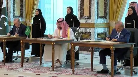 رئيس الوزراء القطري الأسبق يعلق على "اتفاقية مكة ل...