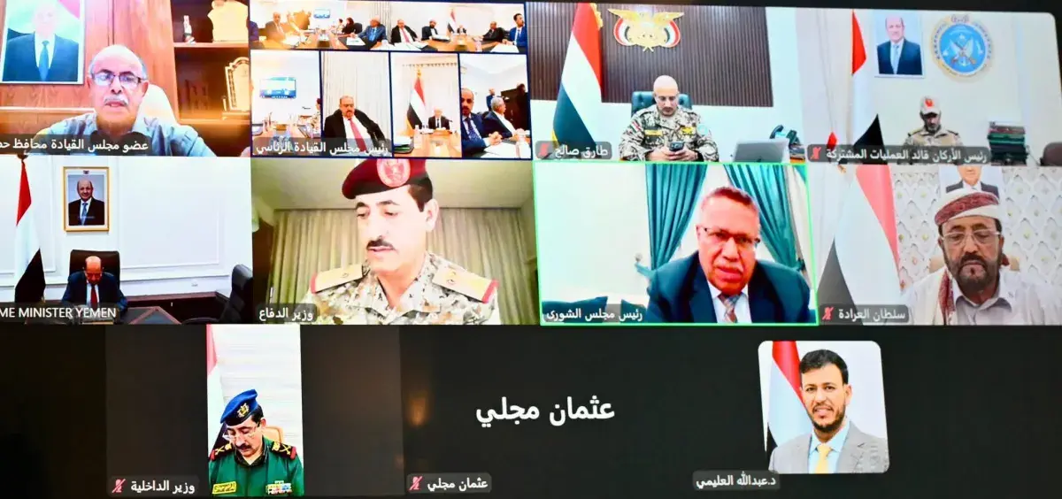 مجلس الدفاع الوطني اليمني يعلن انعقاده الدائم ويتخذ قرارات لرفع الجاهزية إثر الهجمات الحوثية