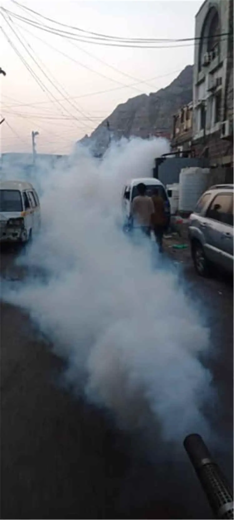 بتوجيهات مدير عام المعلا.. استمرار أعمال الرش الضب...