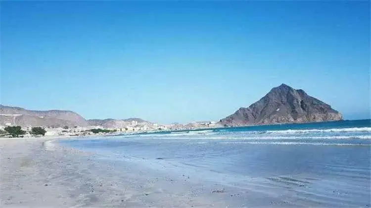 الأرصاد تتوقّع طقساً شديد الحرارة ومعتدل وأمطاراً...