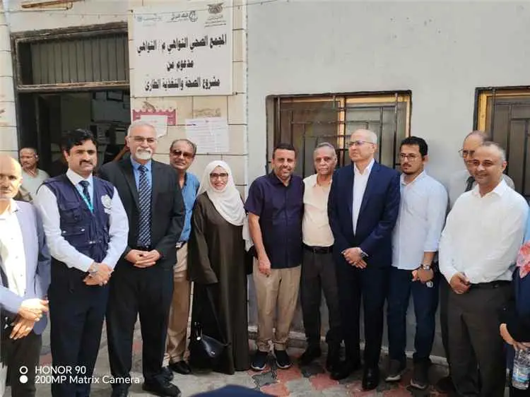 الوليدي يدشن النشاط الإيصالي التكميلي للتحصين في تسع مديريات عالية الخطورة بست محافظات
