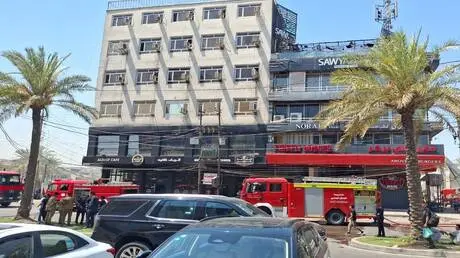 إنقاذ 50 شخصا وإخماد حريق كبير داخل مجمع تجاري في...