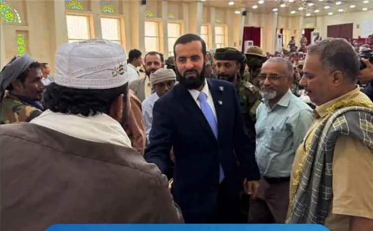 أبين تحتفي... توديع ضيوف الرحمن وعقد قران جماعي، والرباش يشارك ويواصل عطاءه