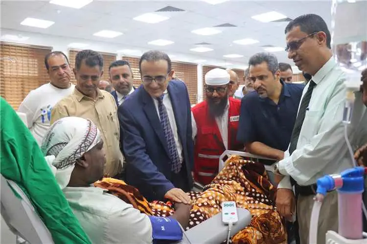 تدشين مركز للغسيل الكلوي بمستشفى ابن خلدون في لحج بدعم من الهلال الأحمر القطري