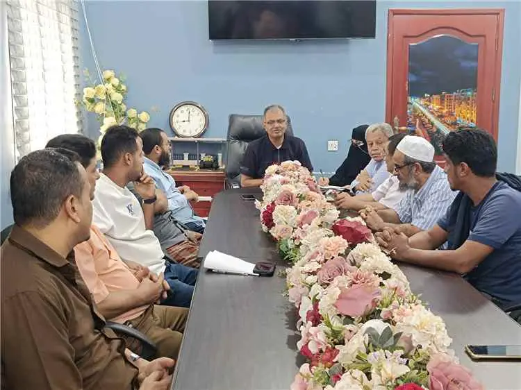 القلعة يلتقي ملاك المنشآت والمستودعات التجارية بال...