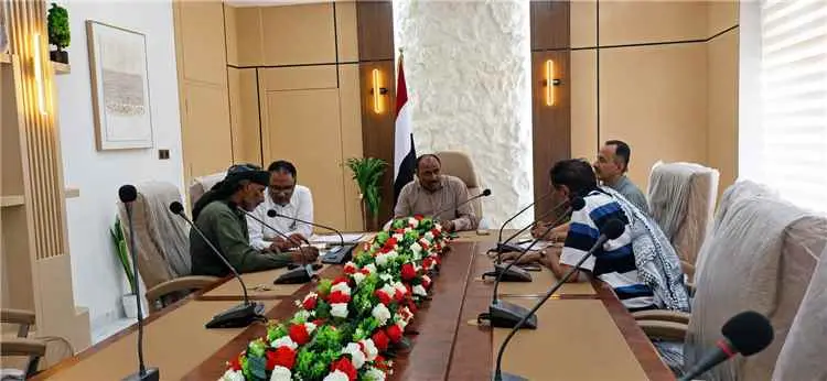 برئاسة الوكيل الأحمدي.. اللجنة المالية بشبوة تناقش...