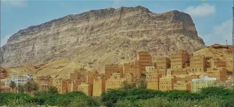 مشيخة حوطة الفقية علي بشبوة تصدر بيانًا توضيحيًا ح...