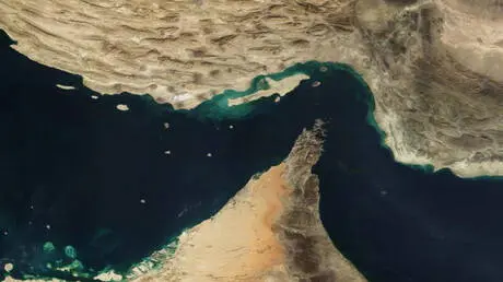 "وول ستريت جورنال": دول الخليج تفضل اتفاقية هرمز "...