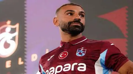 بعد ضم محمد صلاح.. قناة عربية تعلن نقل مباريات طرا...