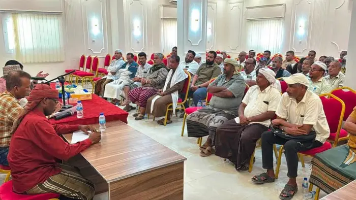 نقابات وادي حضرموت تشكل لجنة تفاوضية وتطالب بحافز...