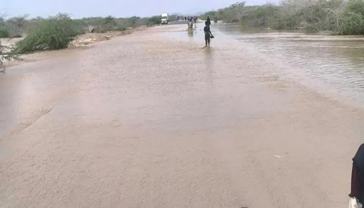 أبين: السيول تخلف خسائر مادية بأكثر من 20 مليون ري...