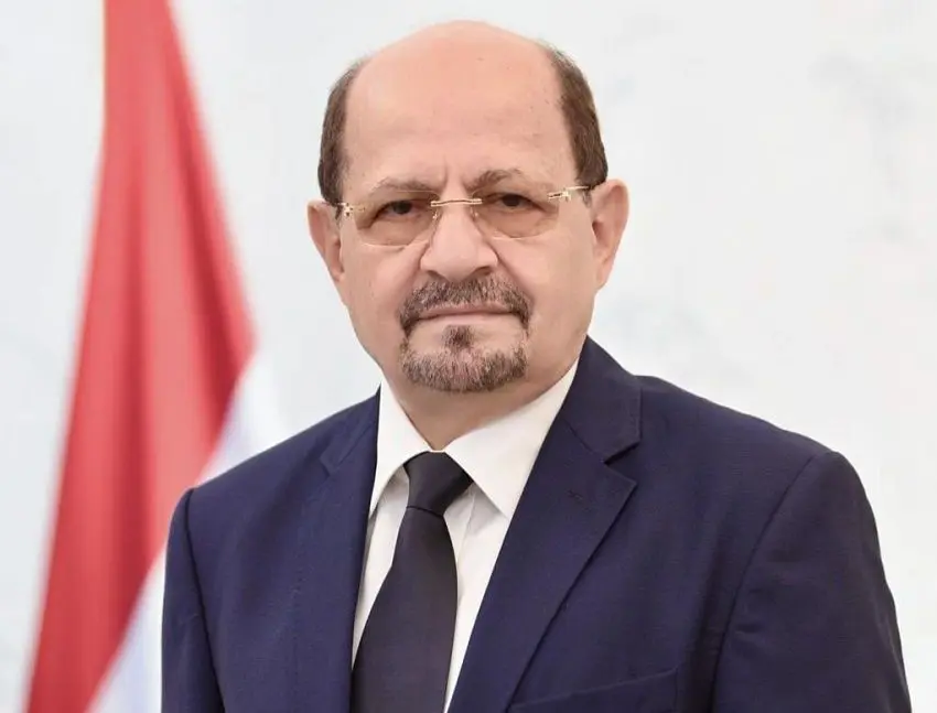 رئيس الوزراء يناقش مع القائم بالأعمال الأمريكي العلاقات الثنائية