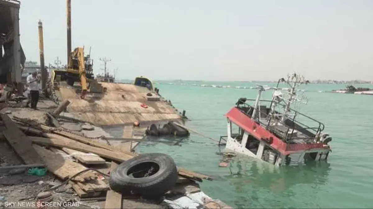 فشل هجوم حوثي بزوارق بحرية على جزر زُقر وميون في ب...