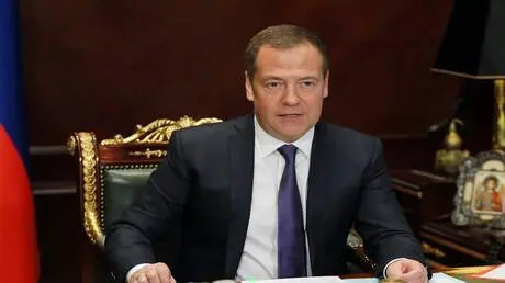 مدفيديف: ثرثرة تاكايتشي حول الكوريل لن تغير شيئا و...