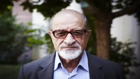 هيثم المالح يكتب رسالته الأخيرة ويروي كيف رد على د...