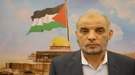 حماس تكشف عن لقاءات جمعت قيادتها بمحمد دحلان.. وتؤ...