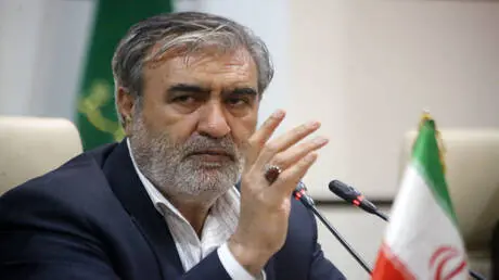 عزيزي: الأجدر بترامب أن يهتم بأمنه الشخصي بدلا من...
