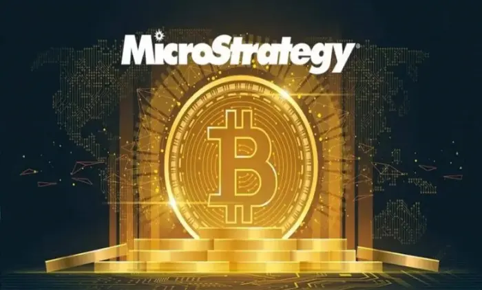 استراتيجي تواصل بيع البيتكوين والأسهم لتعزيز احتياطياتها