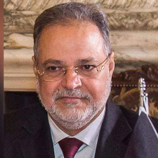 مستشار رئيس مجلس القيادة الرئاسي يعلق على استهداف...