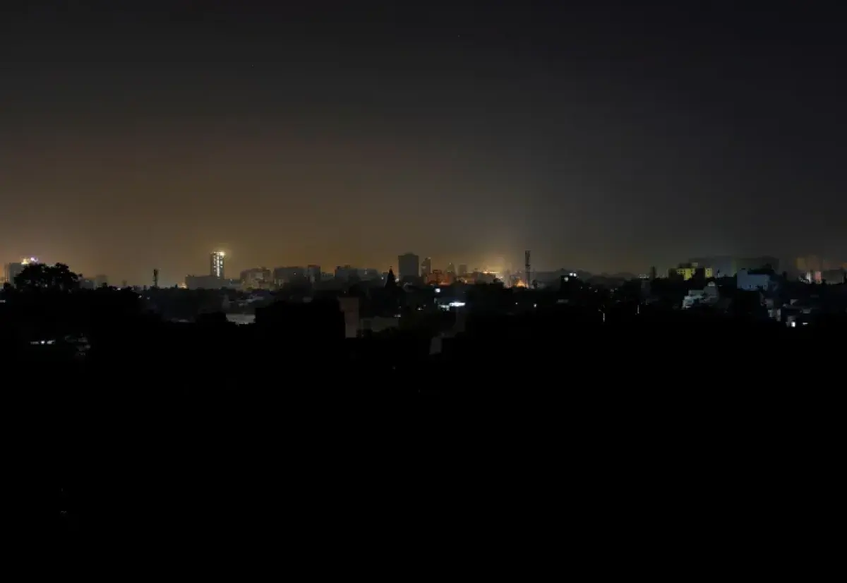 ظلام تام في مناطق واسعة من غرب وجنوب ليبيا