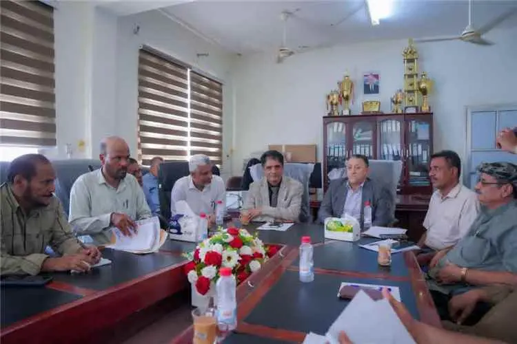 اجتماع موسع لقيادة التربية والتعليم بأبين لمناقشة...