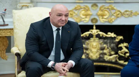 عون: الأولوية لتمديد "اليونيفيل" في الجنوب وإسرائي...