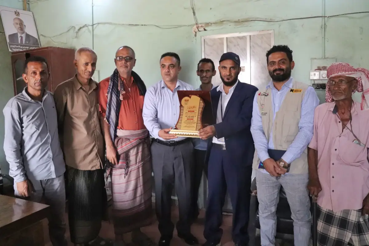 السلطة المحلية بردفان تكرم مؤسسة روابي ردفان تقدير...