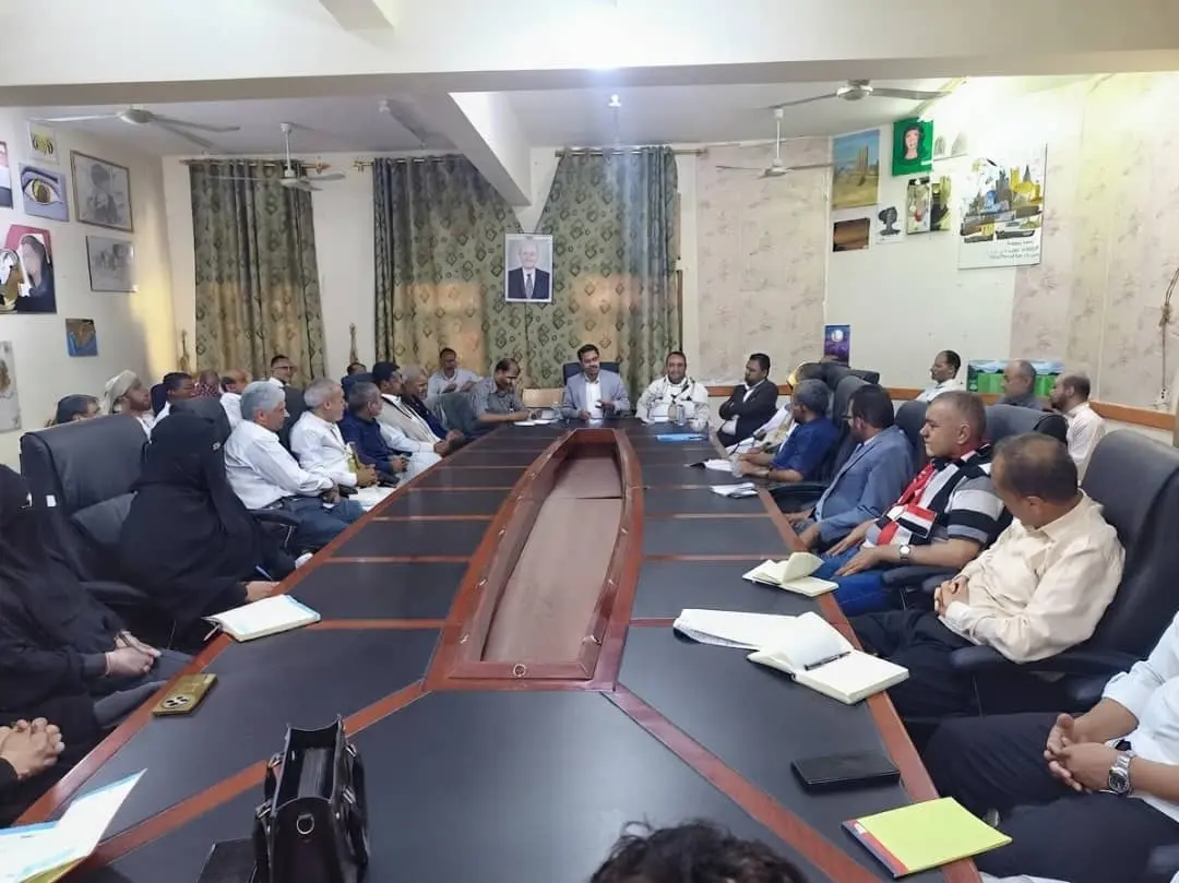 نائب وزير التربية يشدد على التزام مدارس التعليم ال...