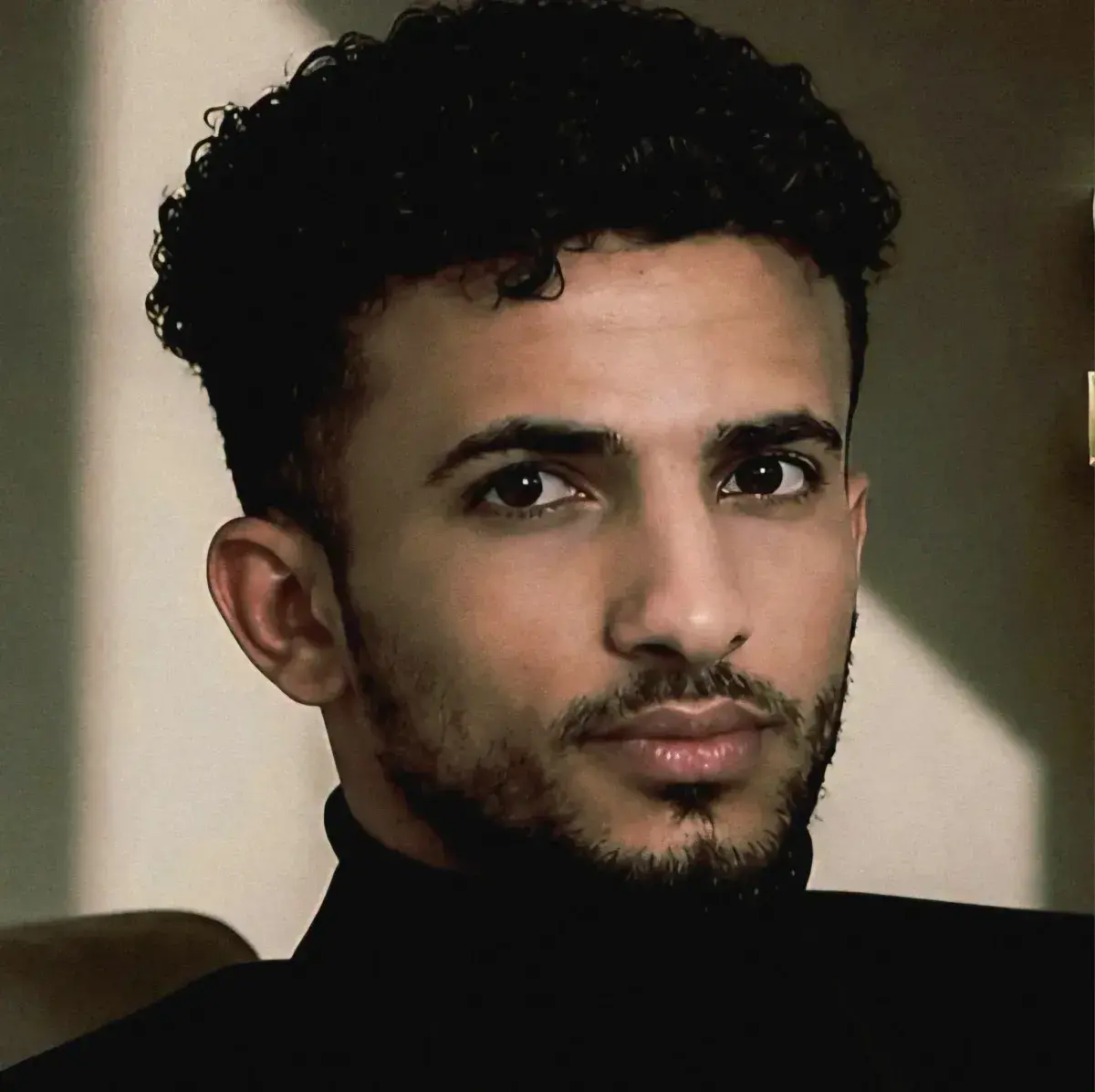 اعتداء واحتجاز تعسفي لناشط في تعز يفتح ملف القمع ا...